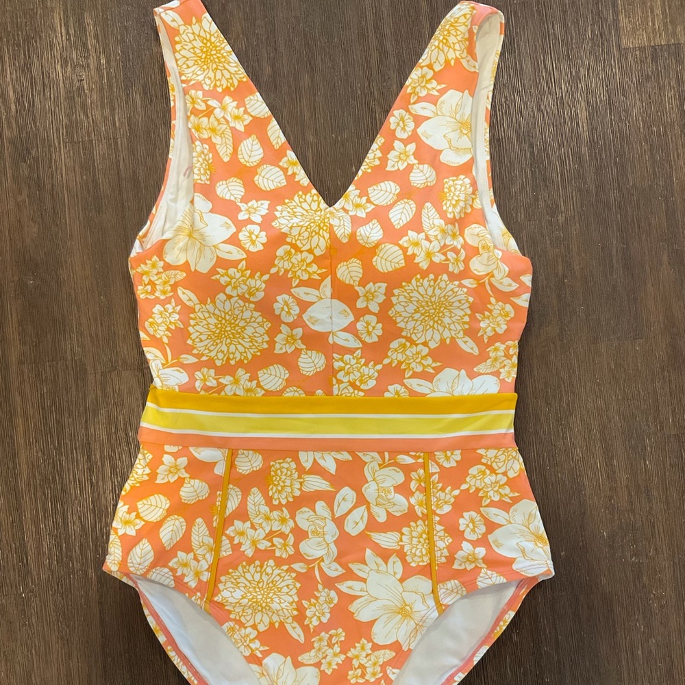 Matilda Jane Women’s One Piece Swimsuit Size L NWT